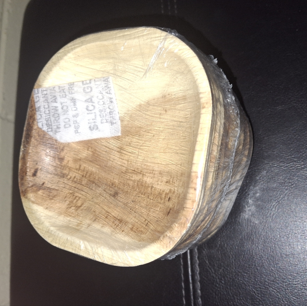 Set of 25 Mini Wooden Bowls- New